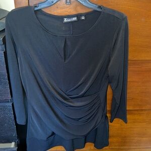 Key hole black top